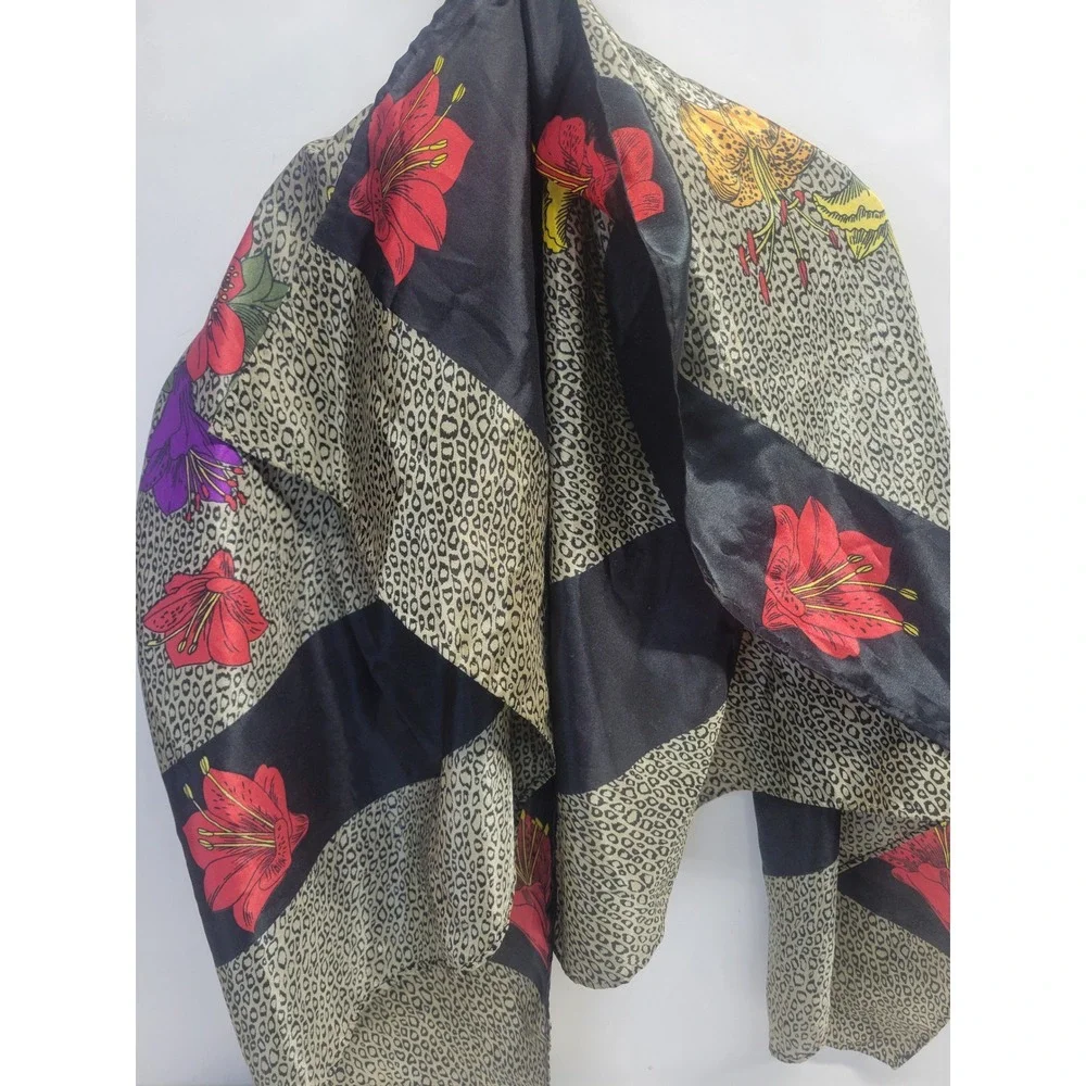 Vtg Style Leopard‎ and Floral Print Square Scarf Black trim 35x44